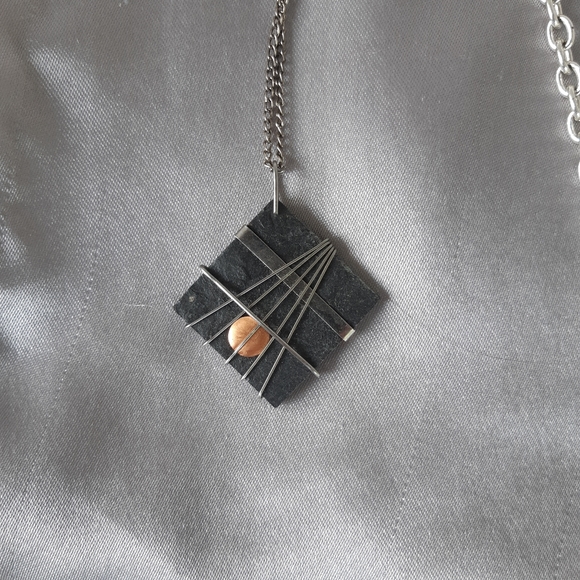 Lot of 16 (Vintage?) Necklaces - Picture 2 of 13